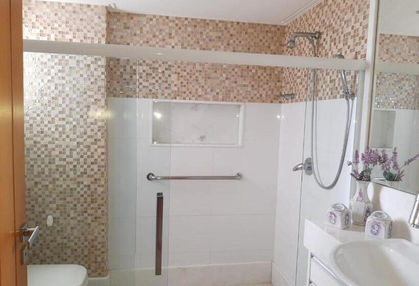 Общежитие Ricardo Pousada Q1 Suíte