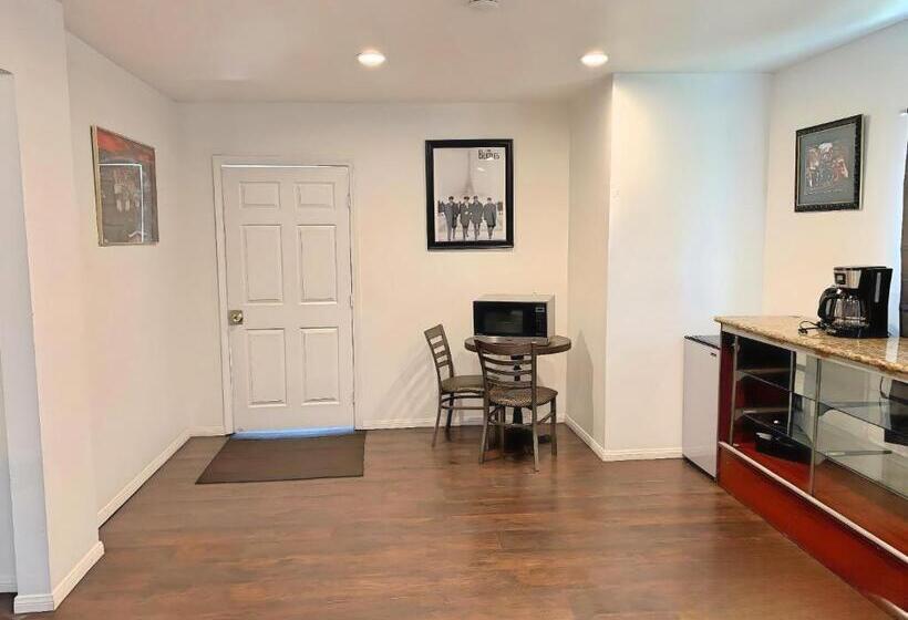 فندق صغير Villa De Las Vegas