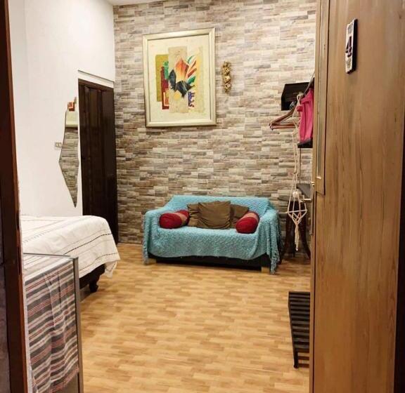 هاستل Village 47