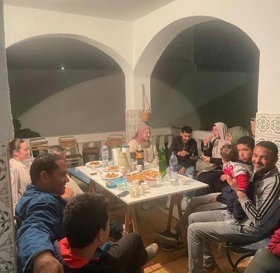 旅馆 Wostel Djerba