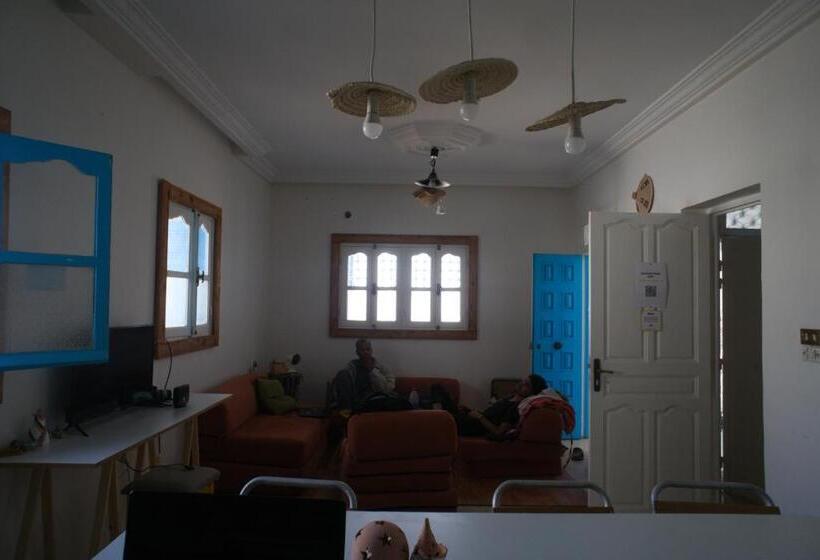 旅馆 Wostel Djerba