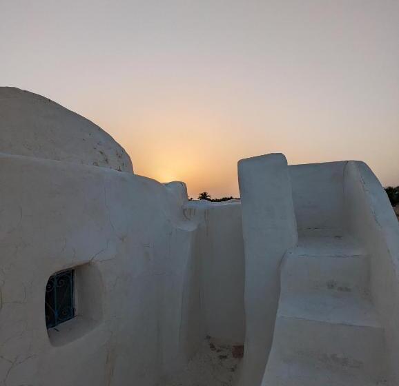 旅馆 Wostel Djerba