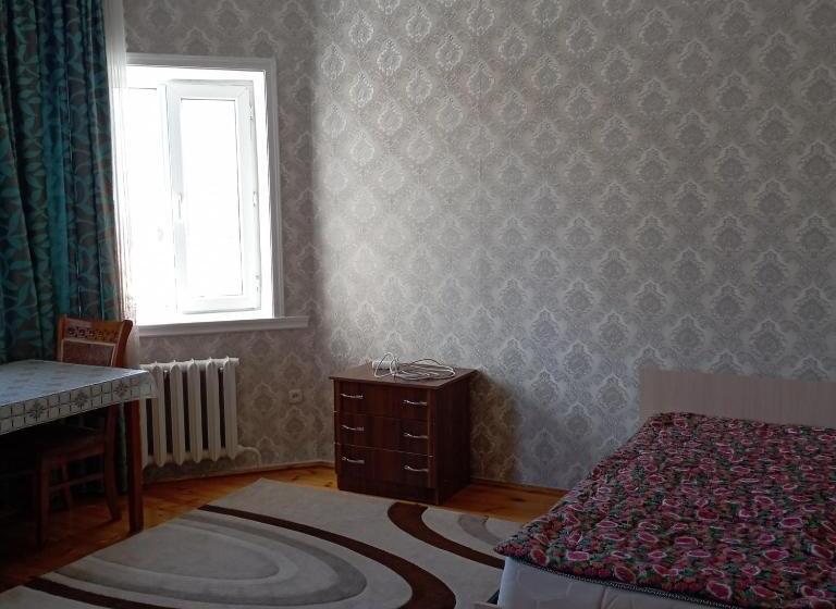 تختخواب و صبحانه канышай