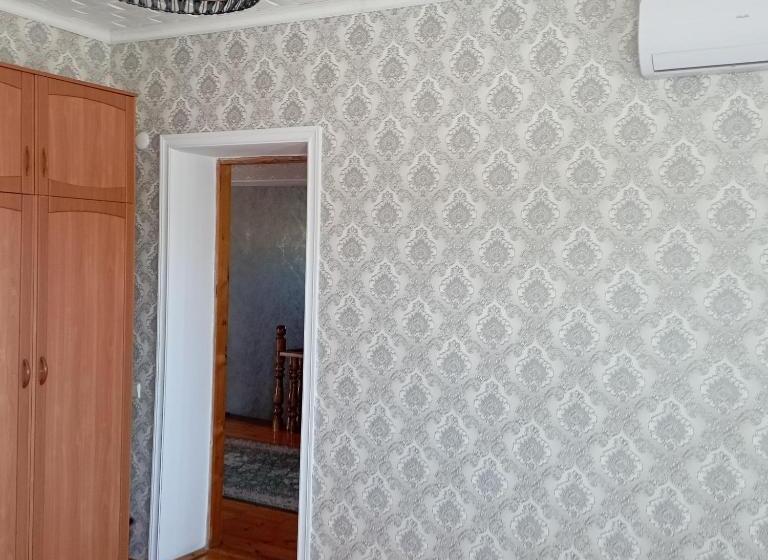 تختخواب و صبحانه канышай