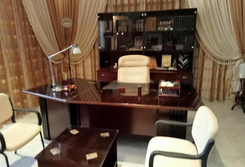 تختخواب و صبحانه Chez Mme Jaouida