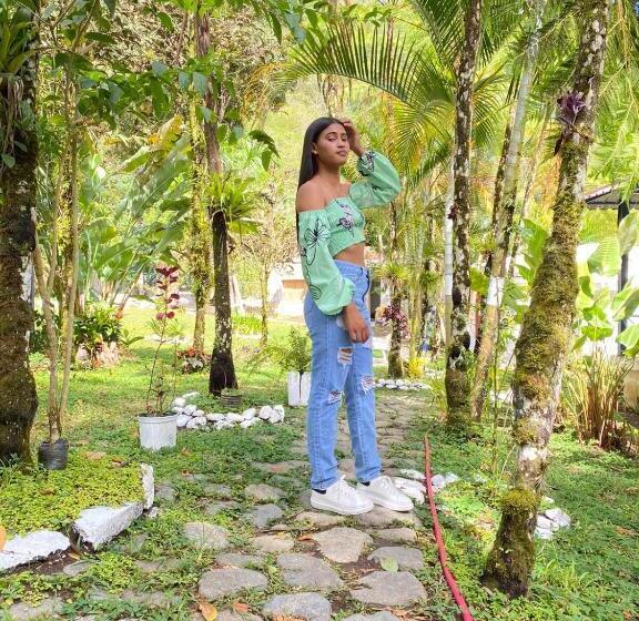 مبيت وإفطار Complejo Villa Clara Junto Al Río Y Montañas By Drvacationsrental