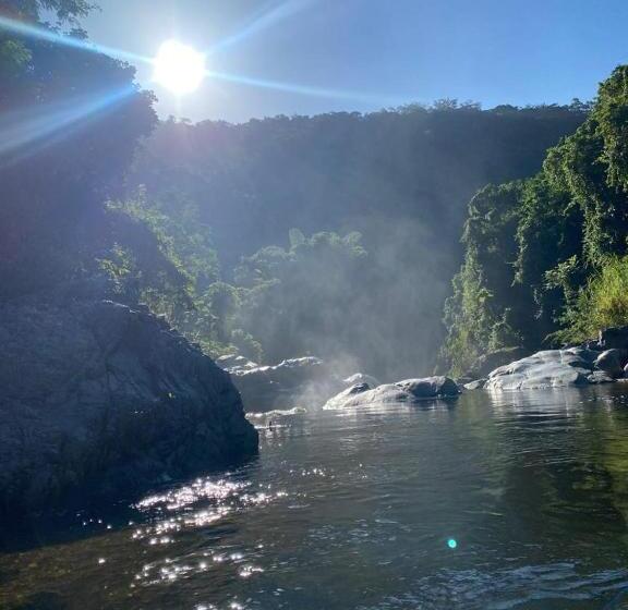 مبيت وإفطار Complejo Villa Clara Junto Al Río Y Montañas By Drvacationsrental