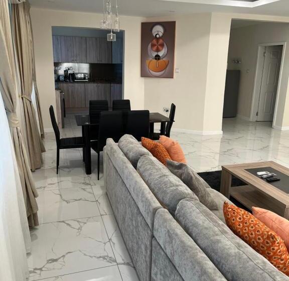 住宿加早餐 Dramani Villa