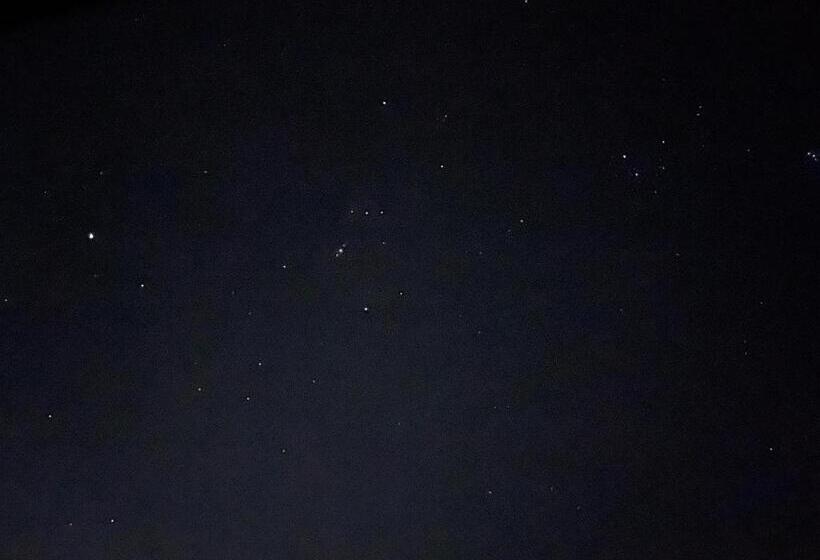 Bed and Breakfast Ej’s Frontyard  The Home Cafe & Stay