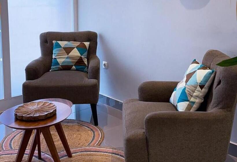 تختخواب و صبحانه Locanda Inn Place