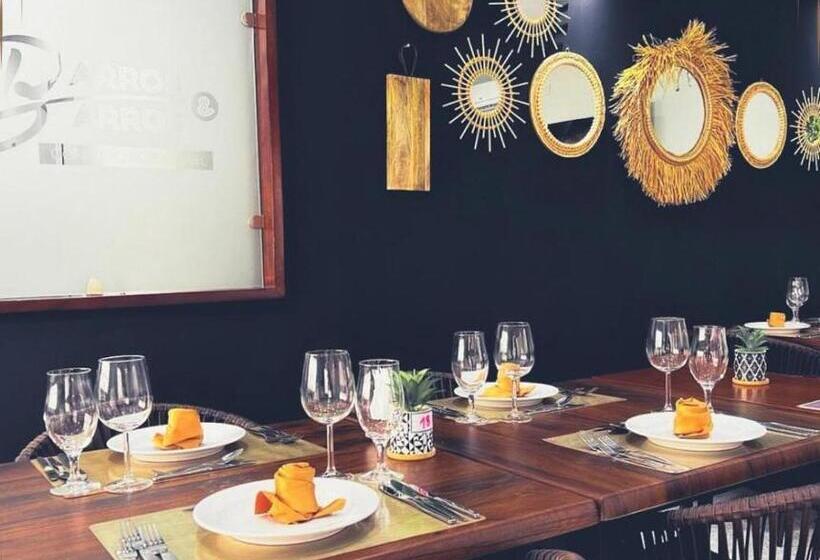 تختخواب و صبحانه Locanda Inn Place