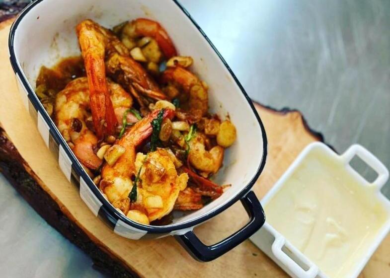 تختخواب و صبحانه Locanda Inn Place