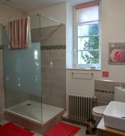 住宿加早餐  Manoir De Bréançon