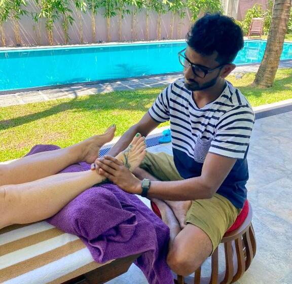 住宿加早餐  Sri Palms