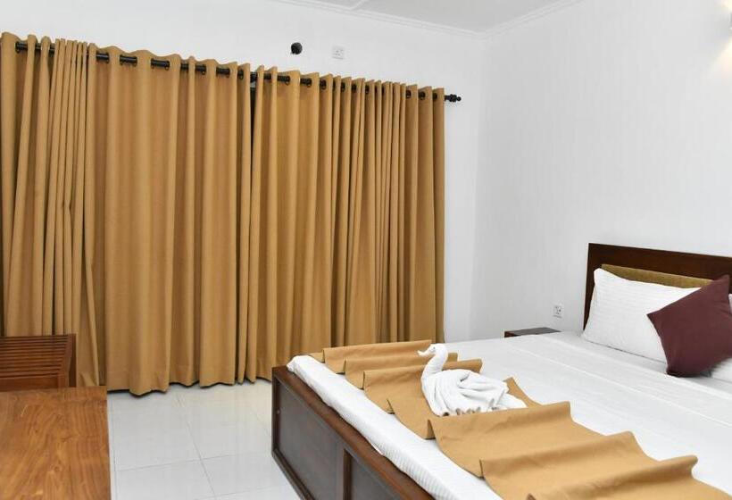 住宿加早餐  Urban Deck