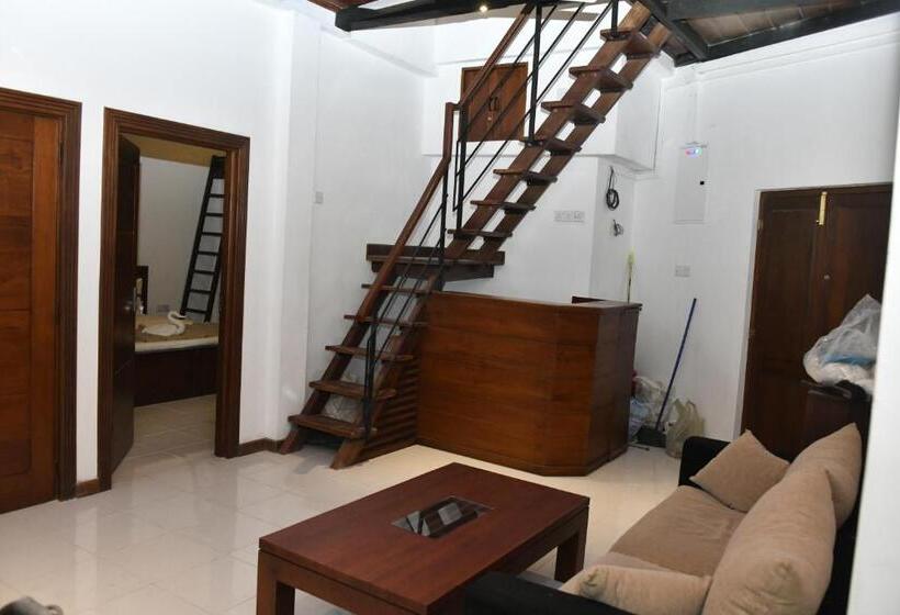 住宿加早餐  Urban Deck