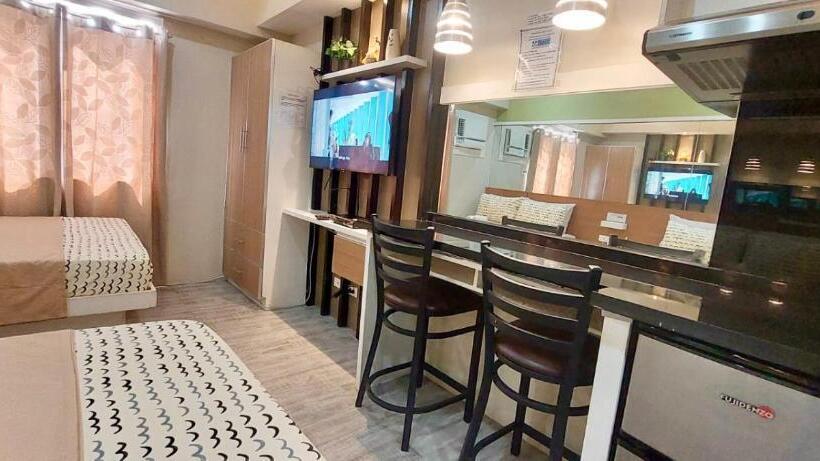 Cebu City Proper Across Sm City Cebu With Two Beds