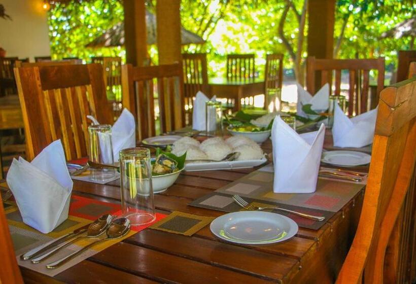 Ceylon Amigos Eco Resort