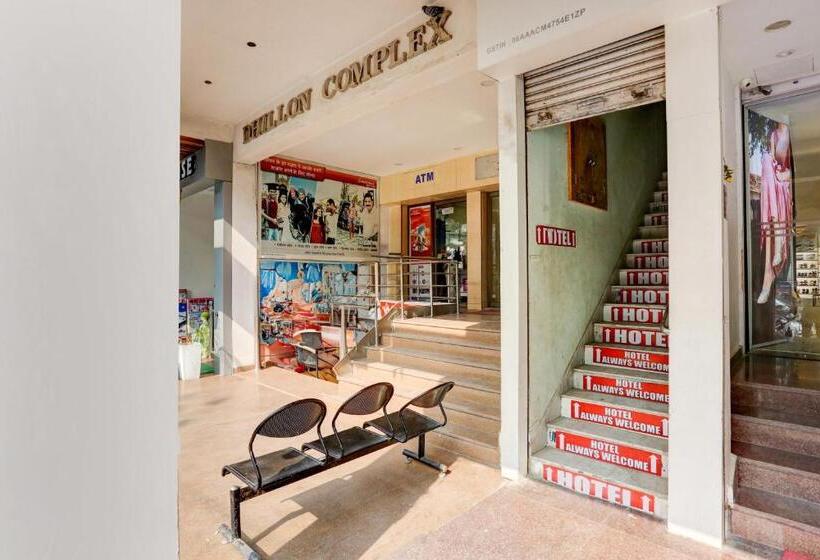 Collection O Hotel Always Welcome