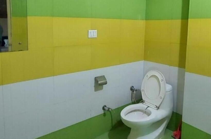 Collection O Hotel Paradise And Restaurant