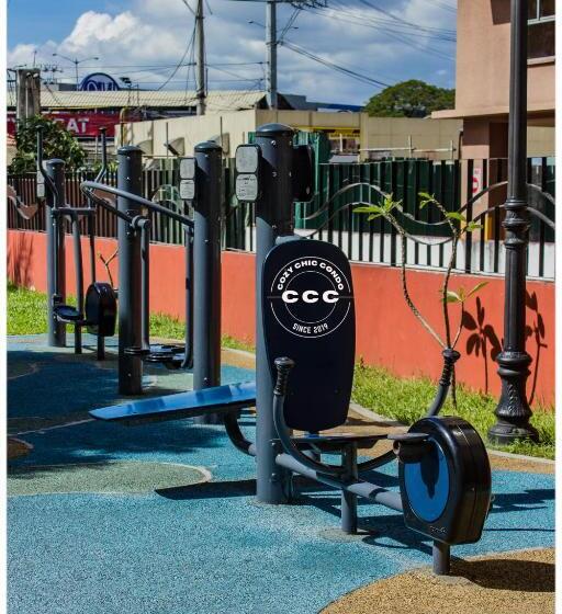 Cozy Chic Condotel Avida Towers Sucat