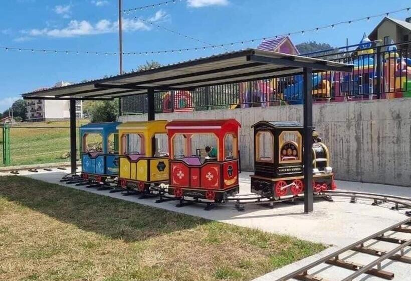 Crystal Residence Apartment 224