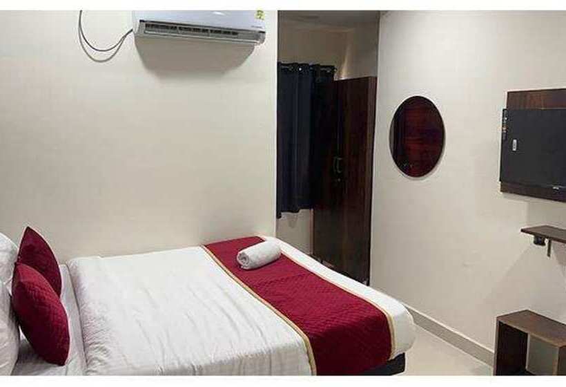 هتل Fabexpress Grand Aarvi Prime Nr Gsm Mall