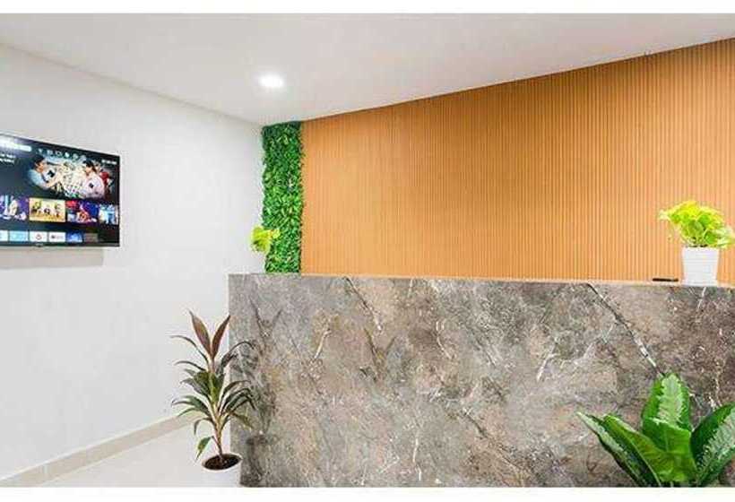 هتل Fabexpress Grand Aarvi Prime Nr Gsm Mall