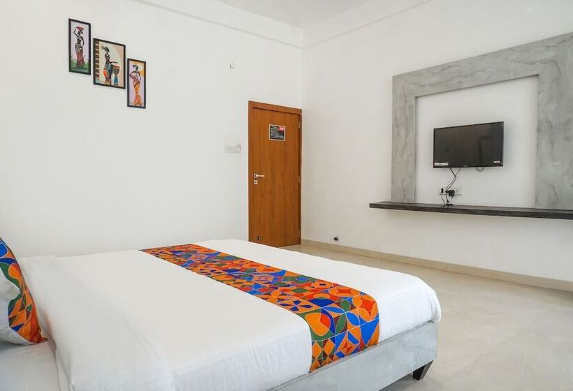 Fabhotel Irra Executive