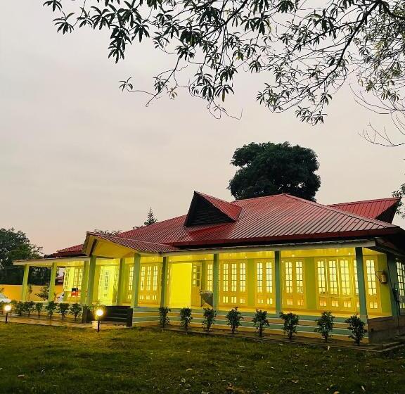 Green Paradise Hotel And Resort