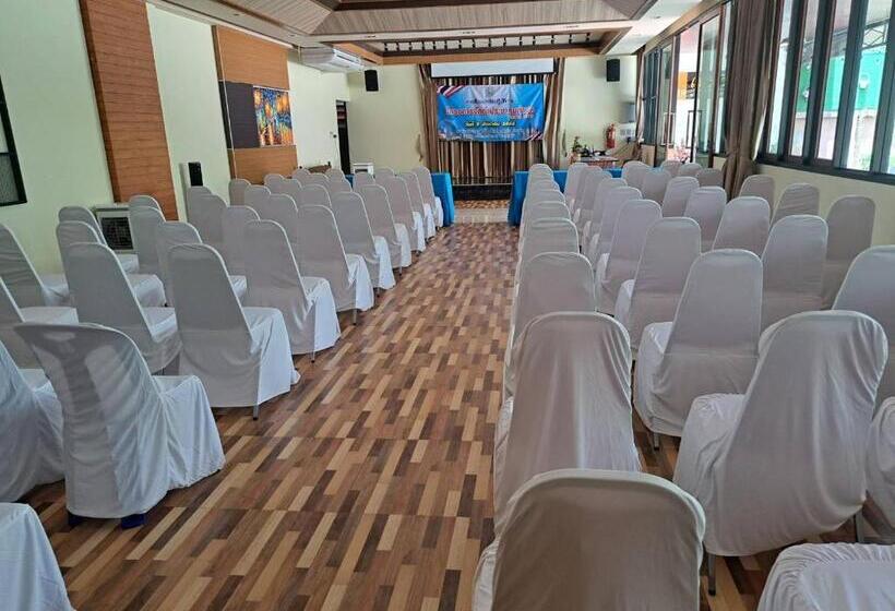 酒店 บีฮายฮิลล์ รีสอร์ต