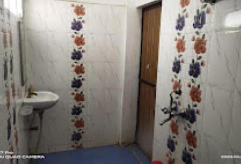 בית מלון כפרי Amit Lodge, Bihta