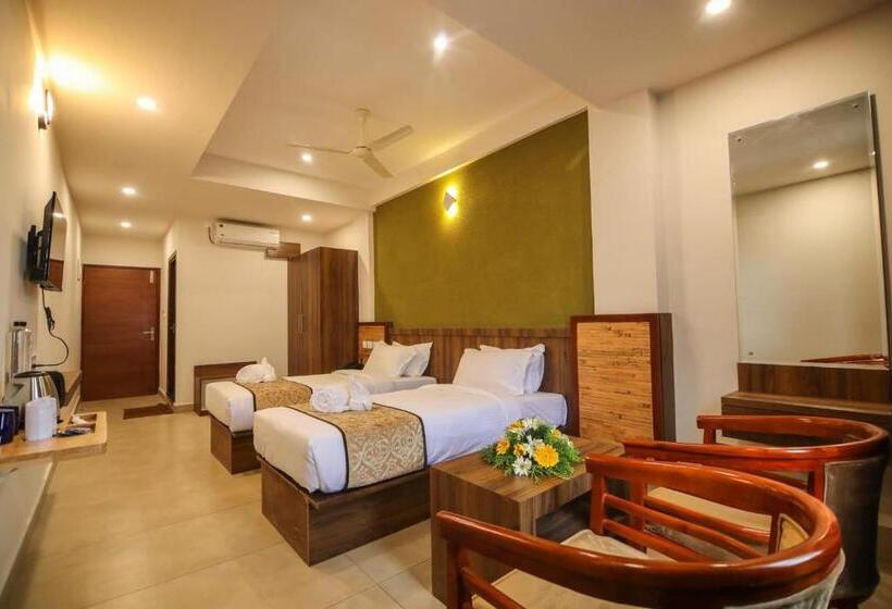 فندق Ariat Avenue