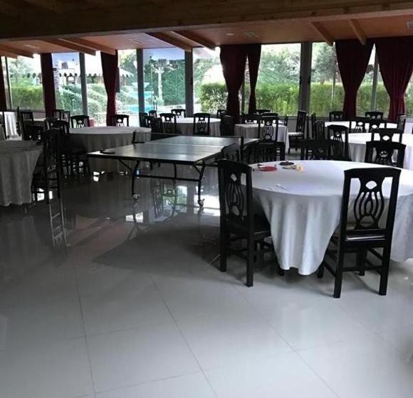 בית מלון כפרי Bardhi