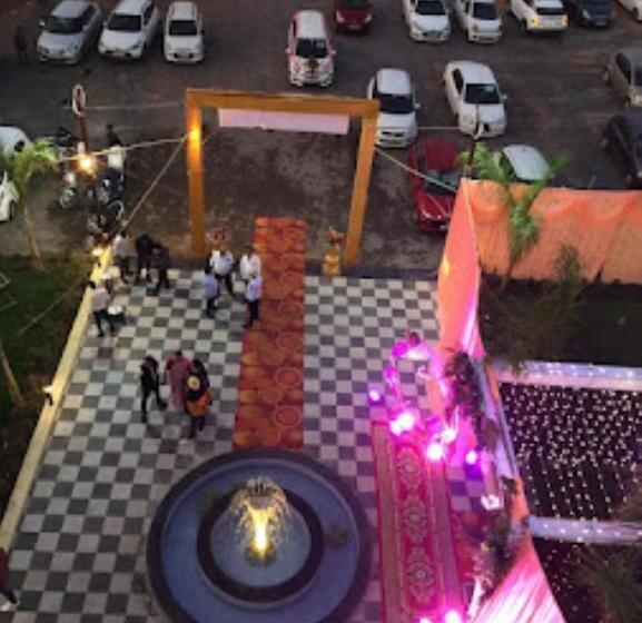 בית מלון כפרי Chhattisgarh Palace, Rajnandgaon