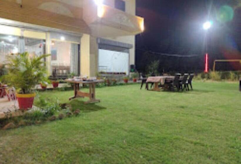 Hotel Chhattisgarh Palace, Rajnandgaon