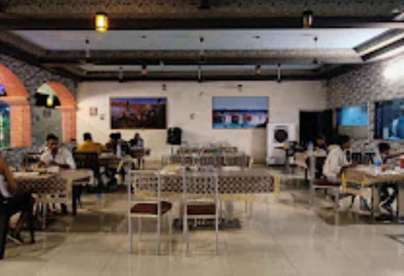 Hotel Chhattisgarh Palace, Rajnandgaon