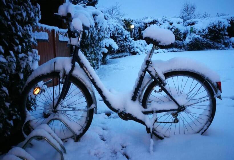 בית מלון כפרי Crystal