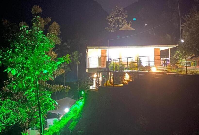 호텔 Earth Lounge Resort