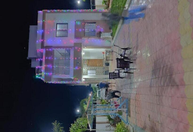 호텔 Girija,junnar