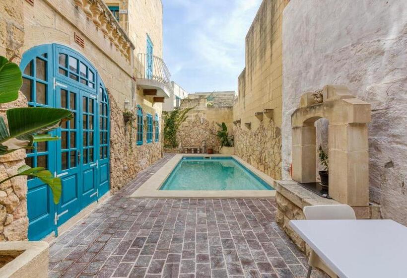 هتل Gozo Pool Farmhouse Hosted By Sweetstay