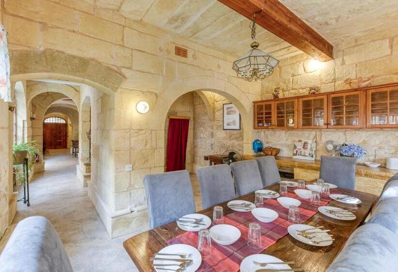 هتل Gozo Pool Farmhouse Hosted By Sweetstay