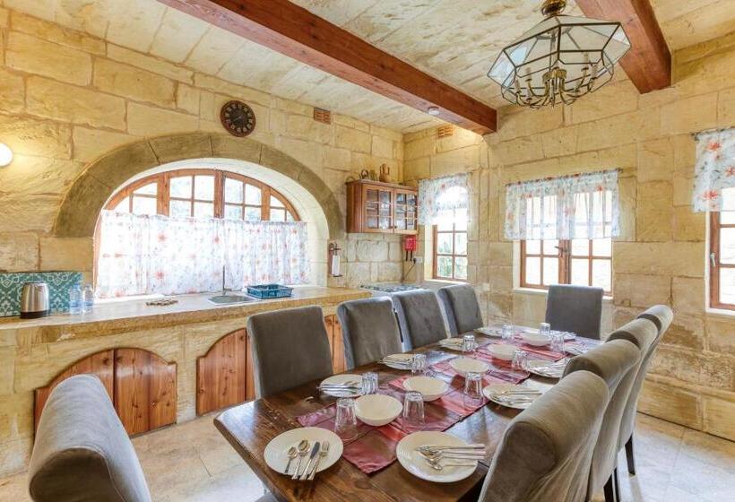 هتل Gozo Pool Farmhouse Hosted By Sweetstay