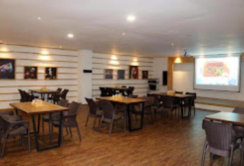 בית מלון כפרי Green Field, Satara