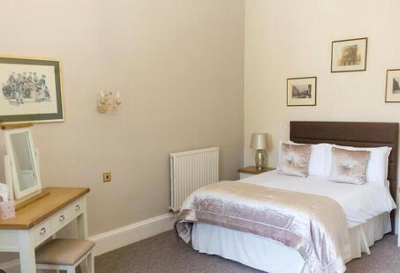 בית מלון כפרי H