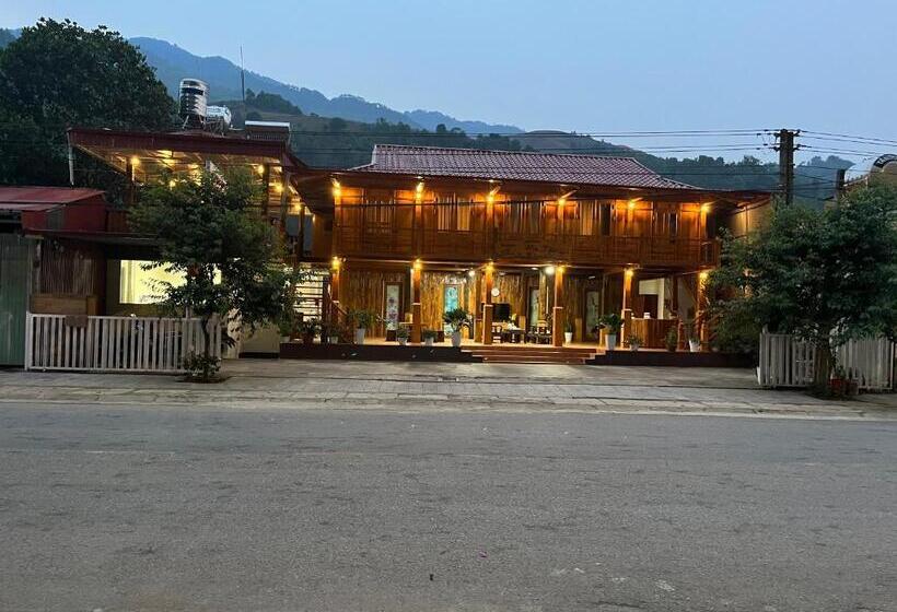 Отель Homestay Hoà Thảo