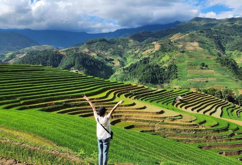 Отель Homestay Hoà Thảo