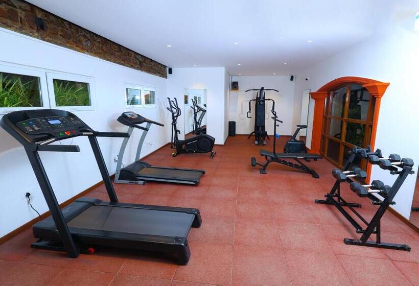 ホテル Hudson Resorts