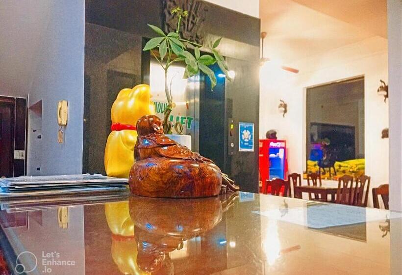 هتل Hue Pink Lotus