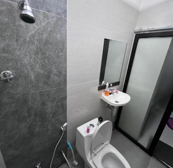 בית מלון כפרי Kamar Adelia